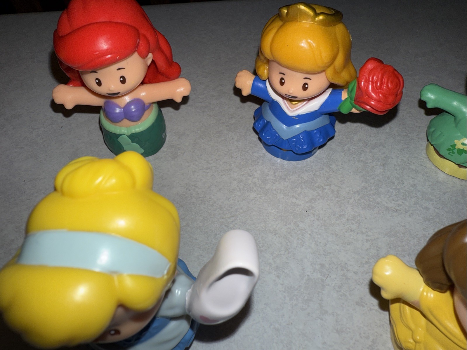 7 Little People Disney Princesses, Very Nice Condition