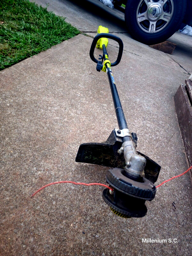 Ryobi RY40ST01K 40V 15" Expand-It Attachment Capable String Trimmer (TOOL ONLY)