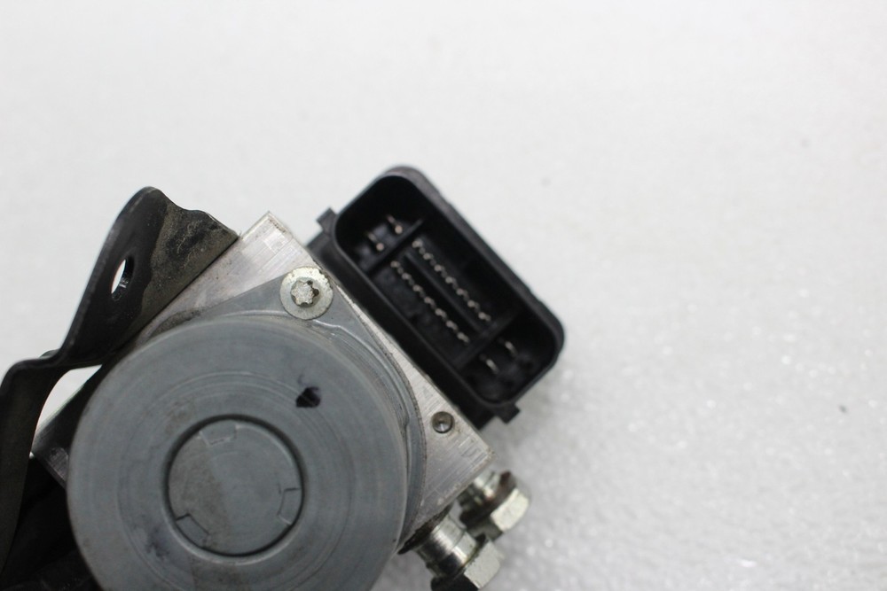 17-23 KTM 390 DUKE ABS PUMP UNIT MODULE