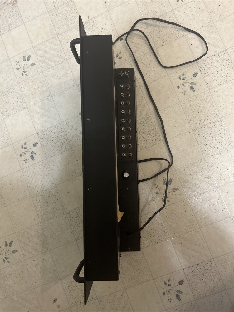 GLI PREAMPLIFIER/MIXER PMX-9000