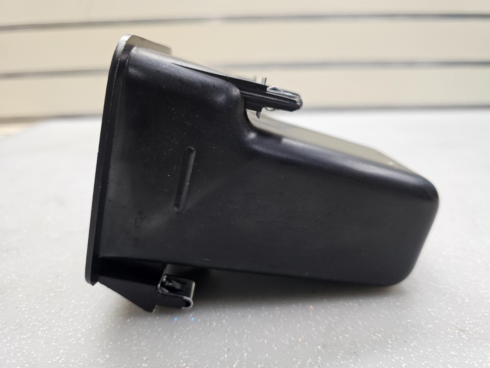 99-06 Silverado Sierra Front Dash Instrument Panel Cubby Bin Storage Compartment