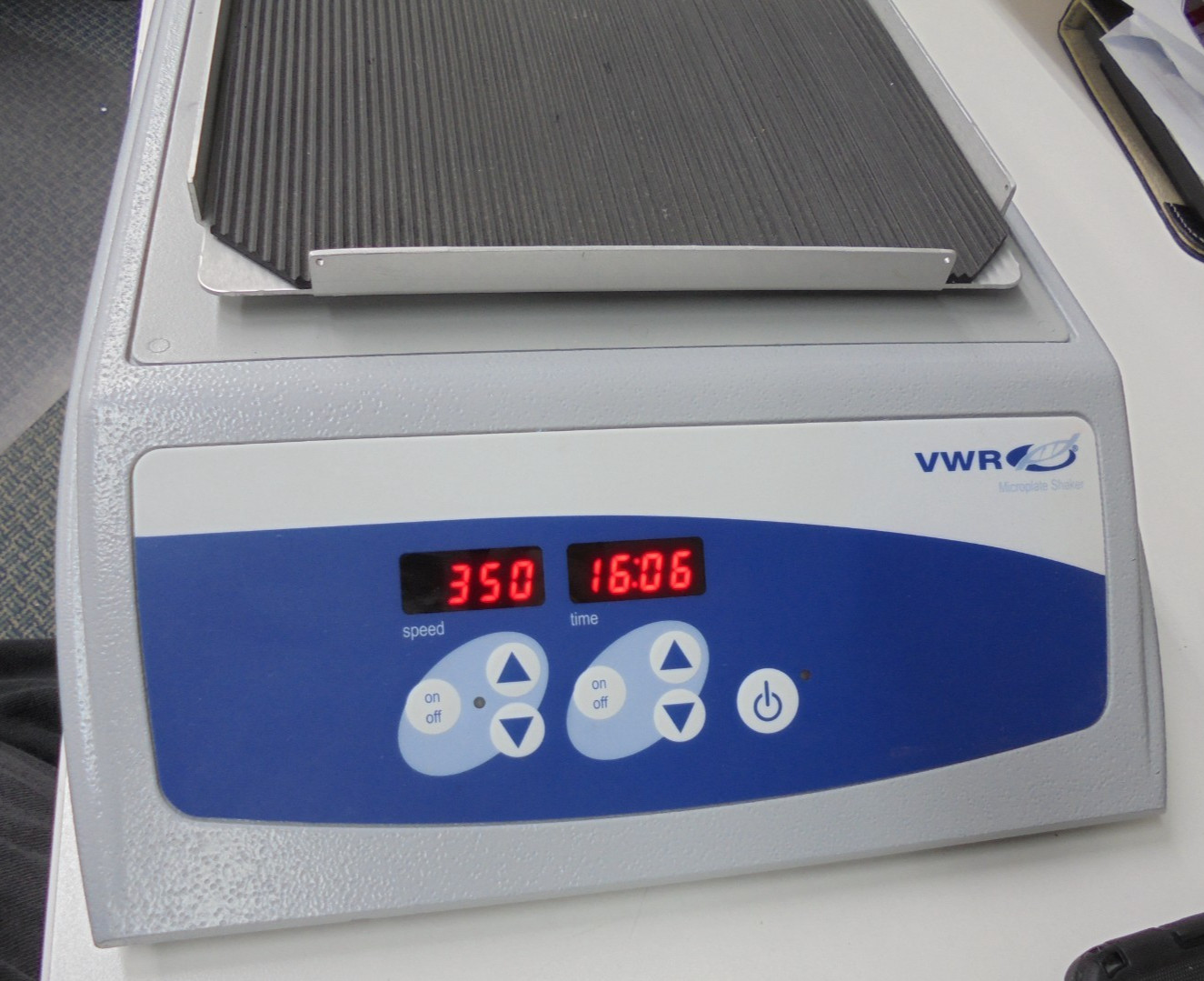 VWR NO 12620-926 Micro Plate Shaker