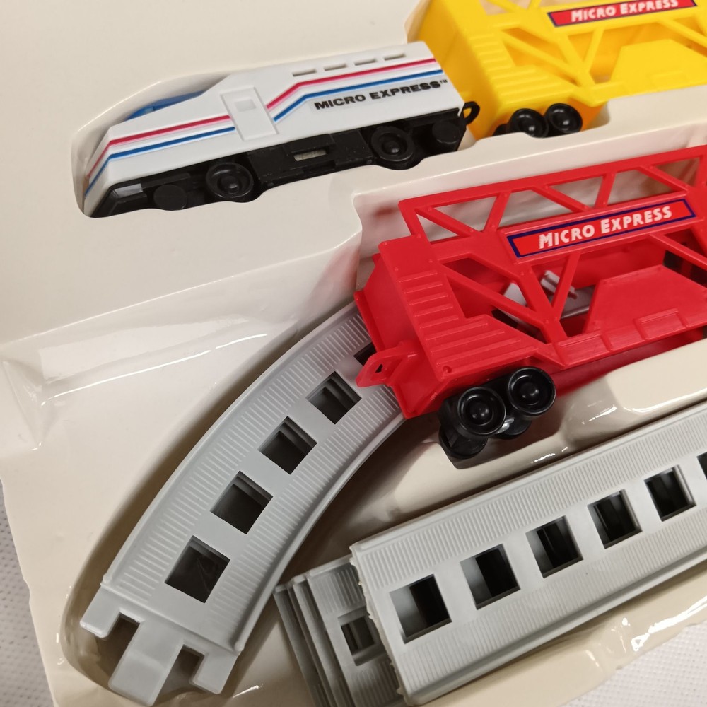 Micro Express Train Set Item No. 300 The Toy Group 1989 Boxed Preloved