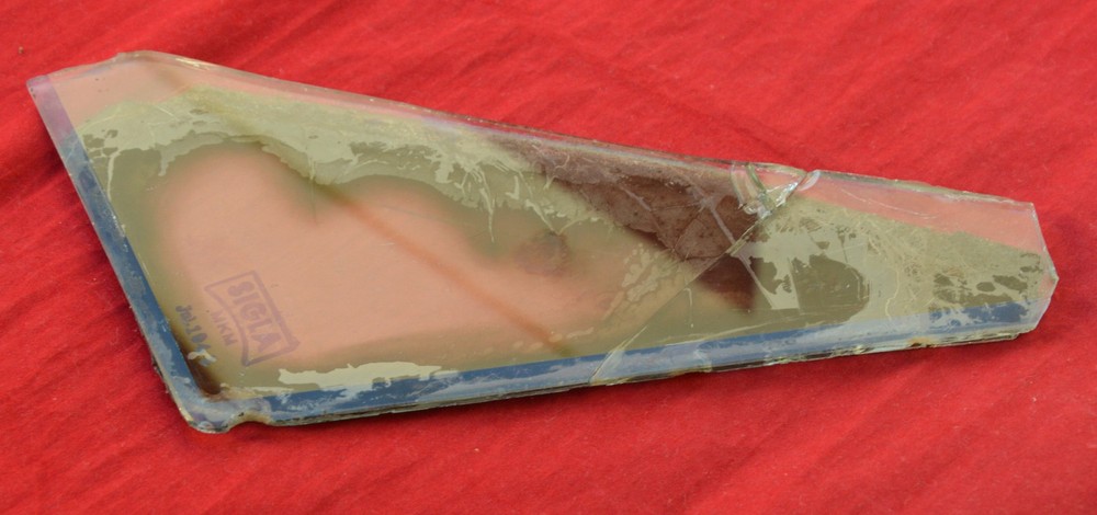 WW2 Original Luftwaffe Junkers Ju88 Cockpit Safety Glass Relic Signed