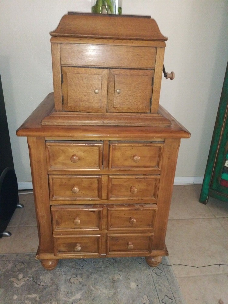 Antique Crank Phonograph with stand