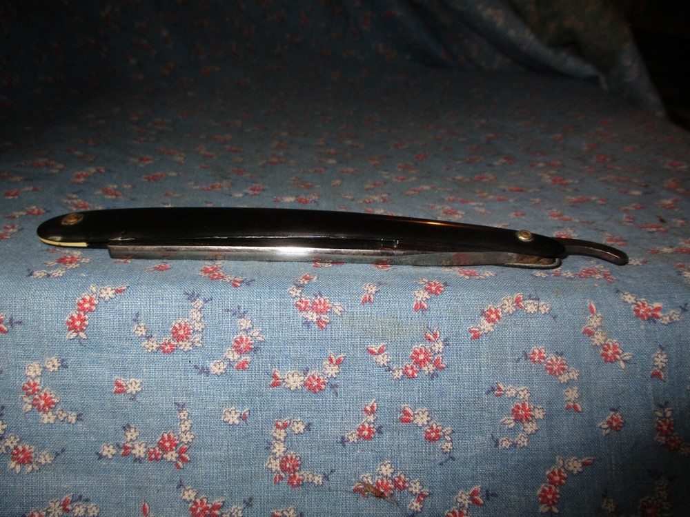 ff. Antique Straight Razor Koken No. 72