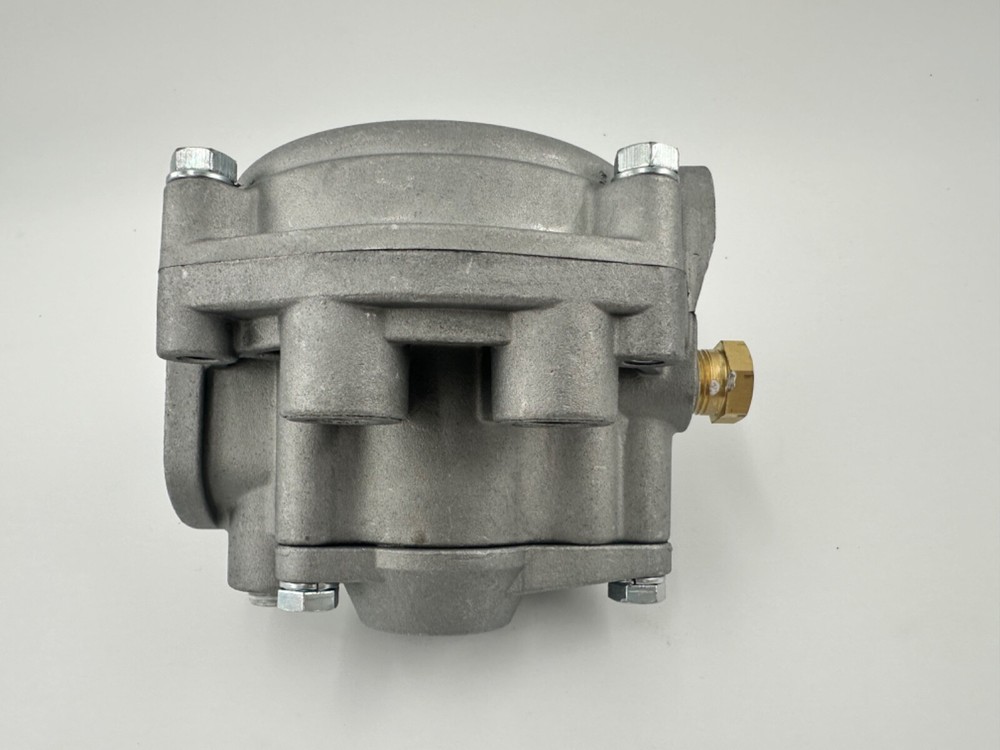 RE-6 Emergency Relay Valve Ref. # Bendix 281865, H-30198