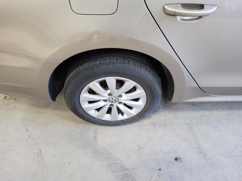 PASSAT 2015 Battery Tray 485737