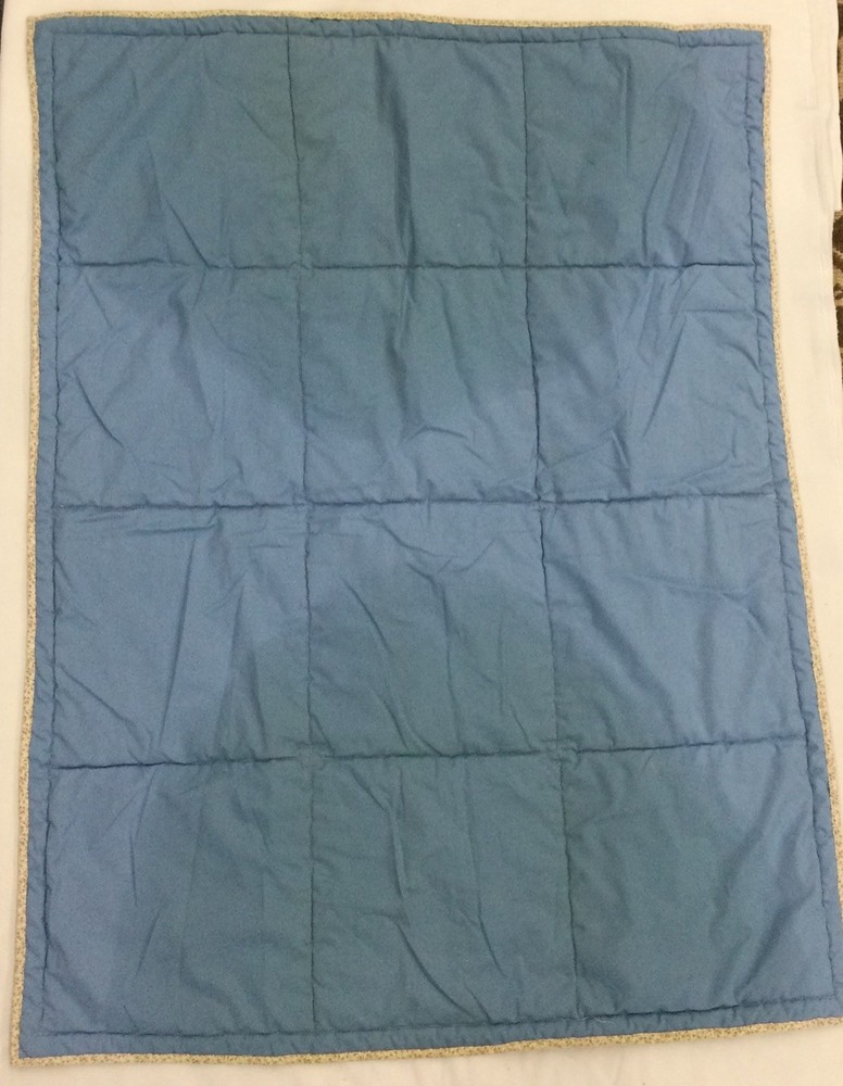 Handmade Patchwork Lap Quilt, Log Cabin Pattern, 28” X 36” (C-5)