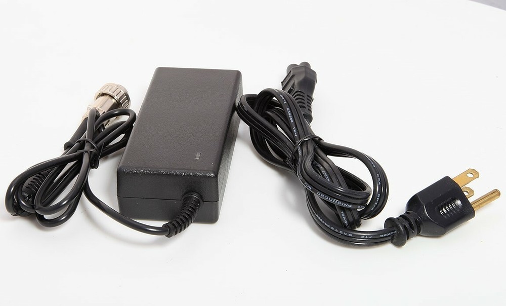 AC Adapter Power Supply For Clear-Com V-Series Panel Intercom STD-2421P 24V DC