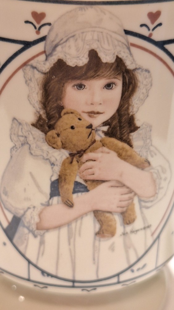 Vintage Coffee / Tea Cups-Jan Hagara 1985.