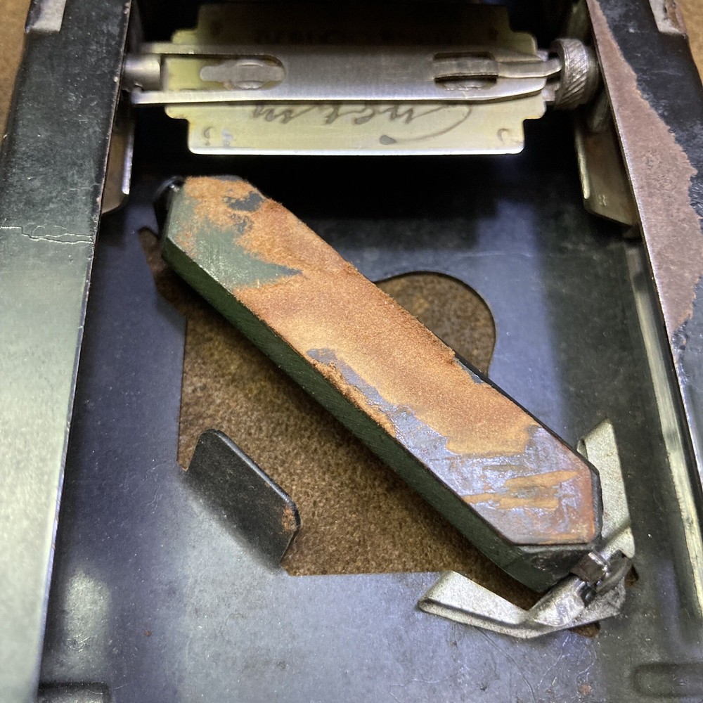 Vintage Soviet Razor Blade Sharpener MOSSTAMP USSR