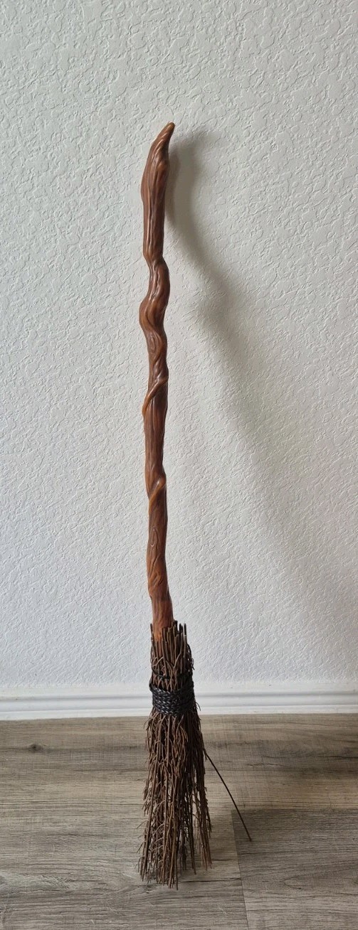 36" PLASTIC WITCH WIZARD BROOM KIDS SIZE, HALLOWEEN COSTUME PROP COSPLAY