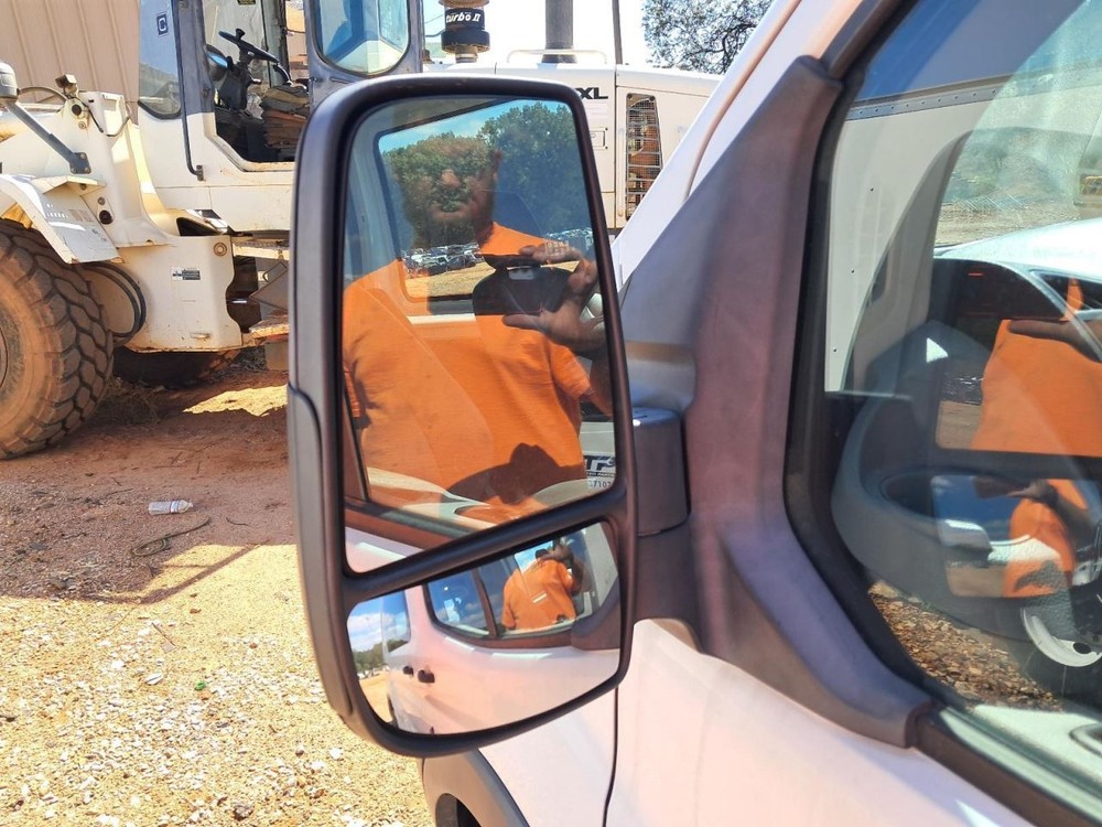 TRANSIT25 2017 Glove Box 4812348