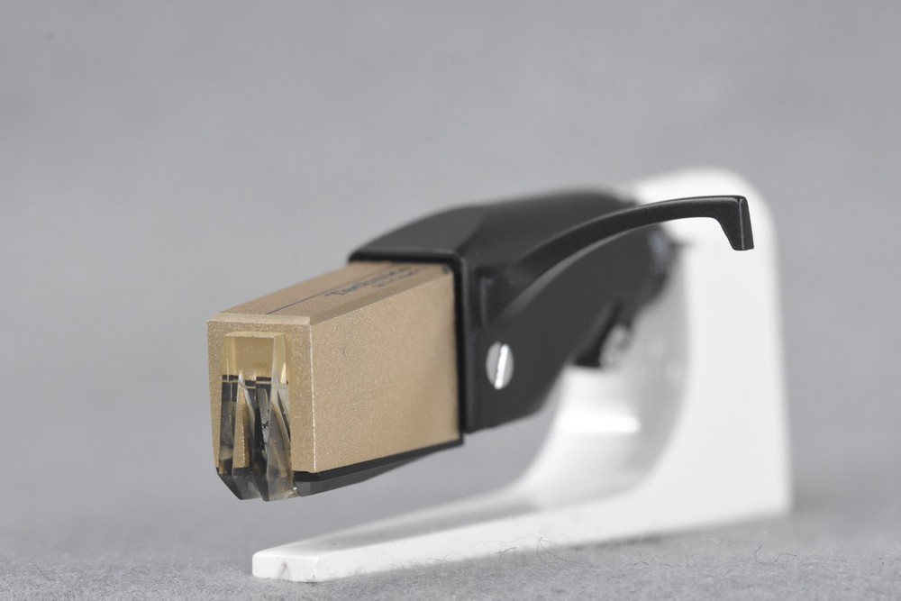 Technics 310MC Cartridge W/ Technics SH-90S Headshell Sold As Is [Junk]
