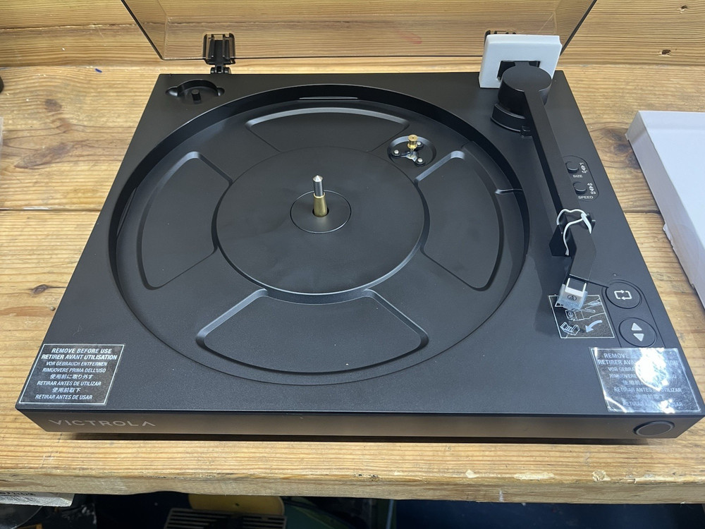 NEW OPEN BOX Victrola Automatic BT Bluetooth Model VPT-800 Record Player