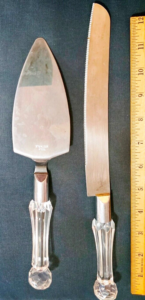 Nice 2pc Cake Knife Set