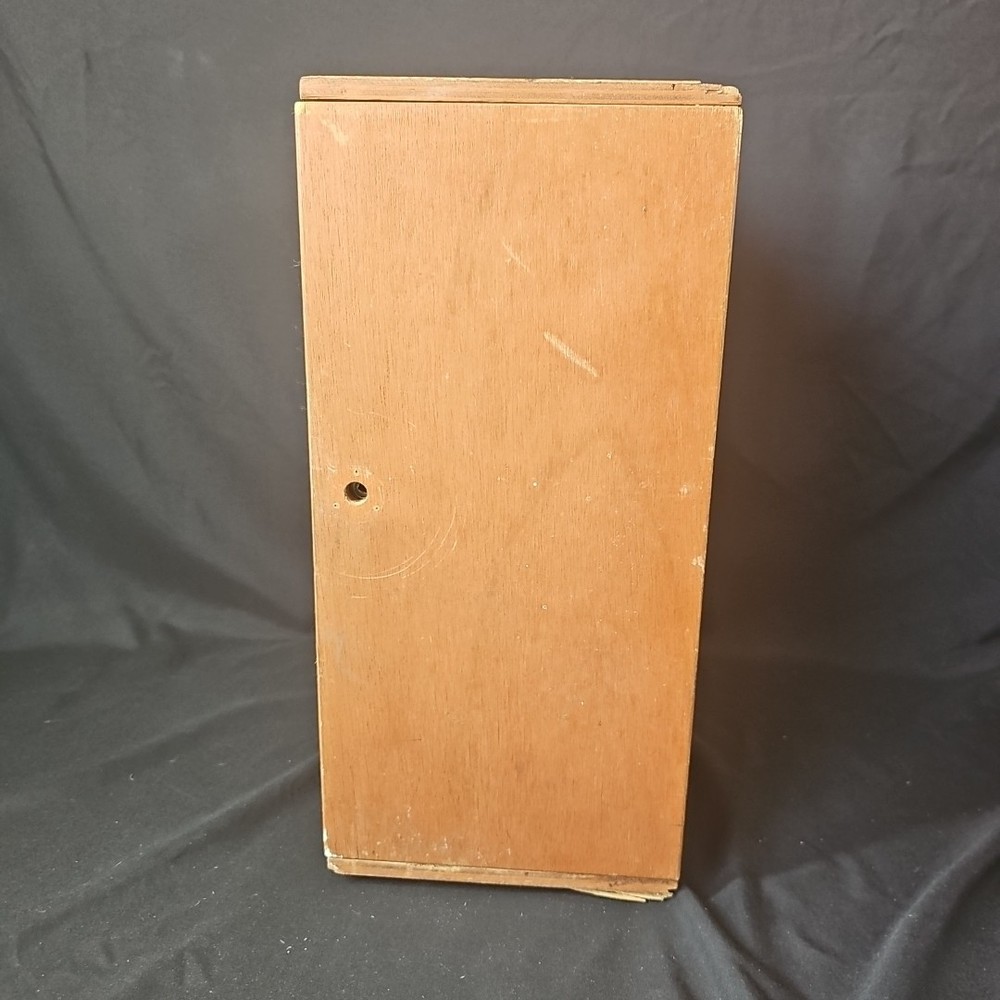 VINTAGE MONOLUX MICROSCOPE IN CASE Missing Pieces