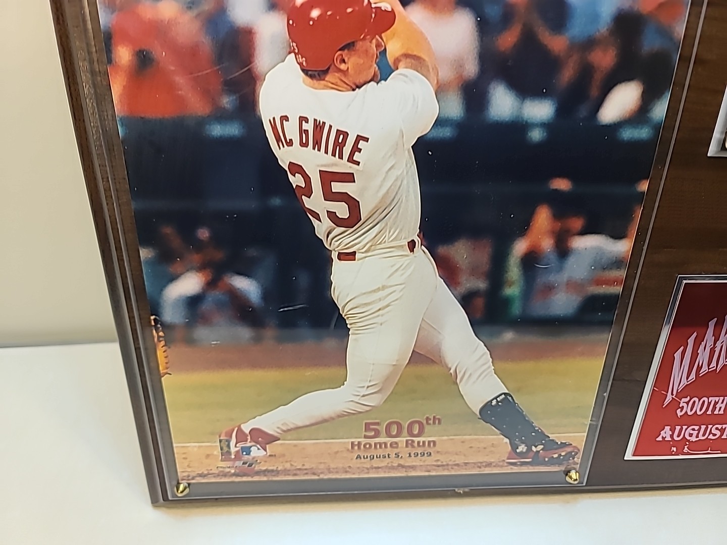 Mark McGwire 500th Home Run Display Plaque – Vintage MLB Collectible
