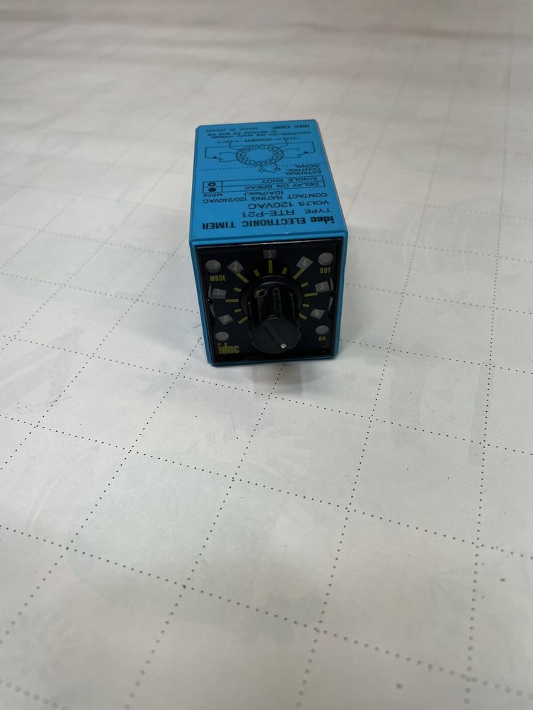 IDEC RTE P21 Time Delay Electric Timer 120v