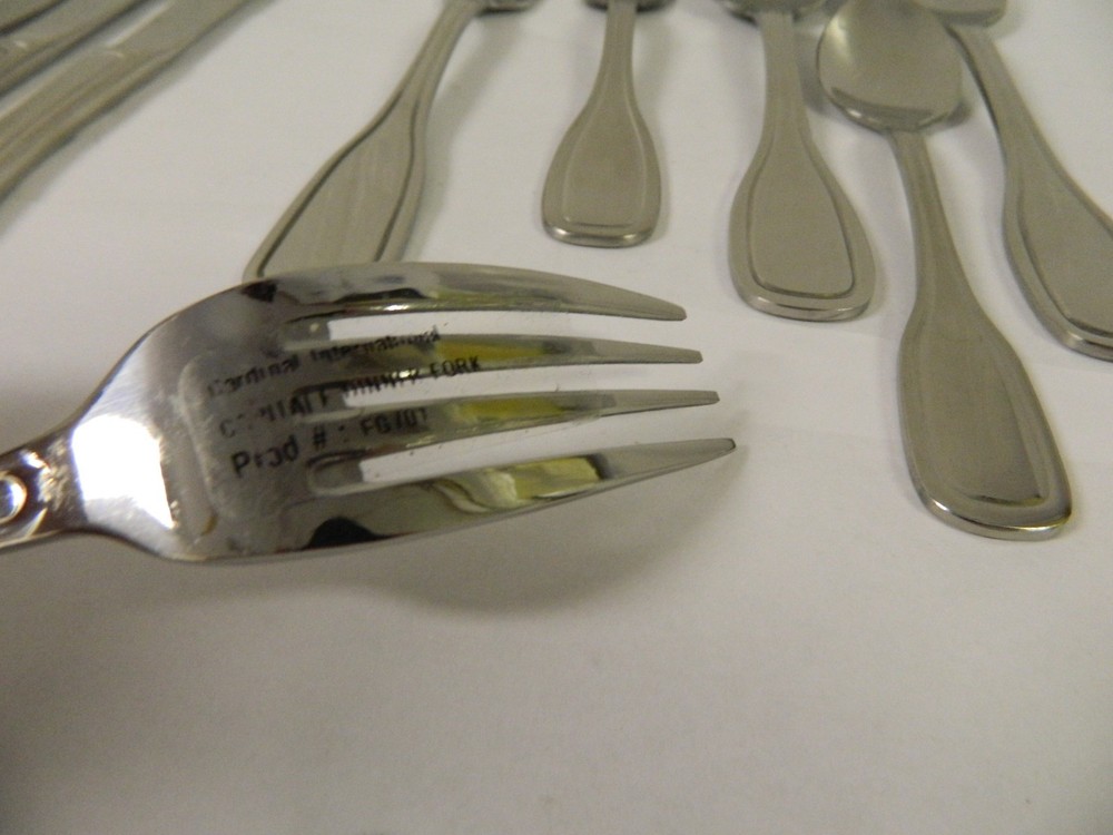 Arcoroc Capitale 9 pc Flatware Set 18/10 Stainless NEW