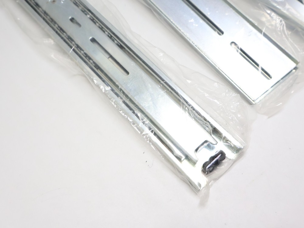 New Open Box TC-RAIL-20 Server Rack Mount Rail Kit with Original Packaging