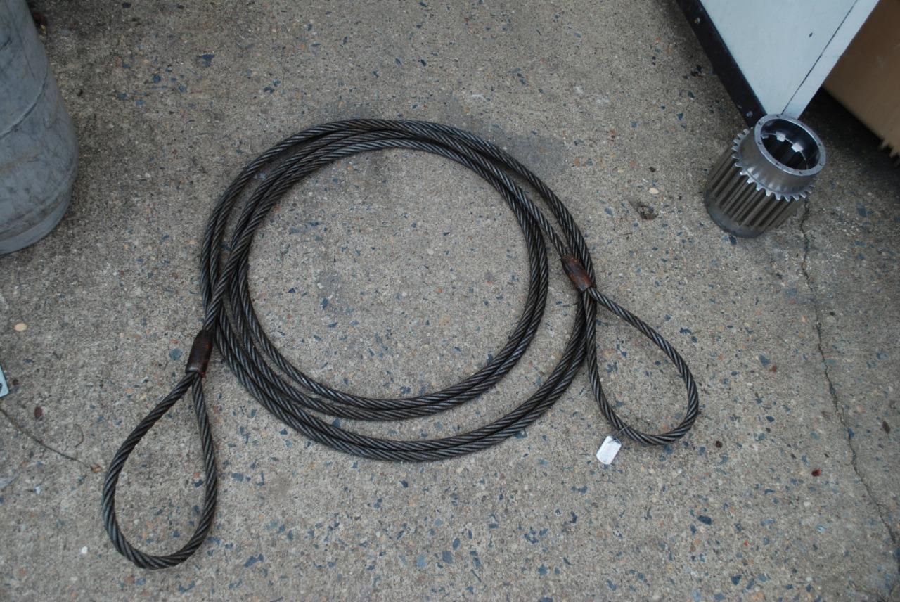 5/8 WIRE ROPE SLING 30 FEET EYE TO EYE SWL 7800 NEW MIL SURPLUS