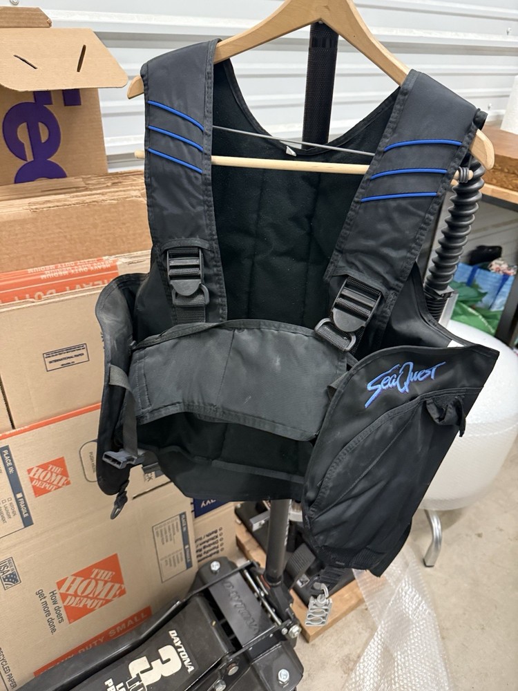 Sea Quest Dive Vest Medium