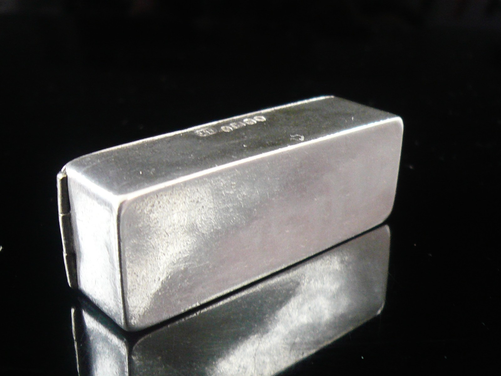 Sterling Silver Tooth Powder Box, Hallmarked London 1842