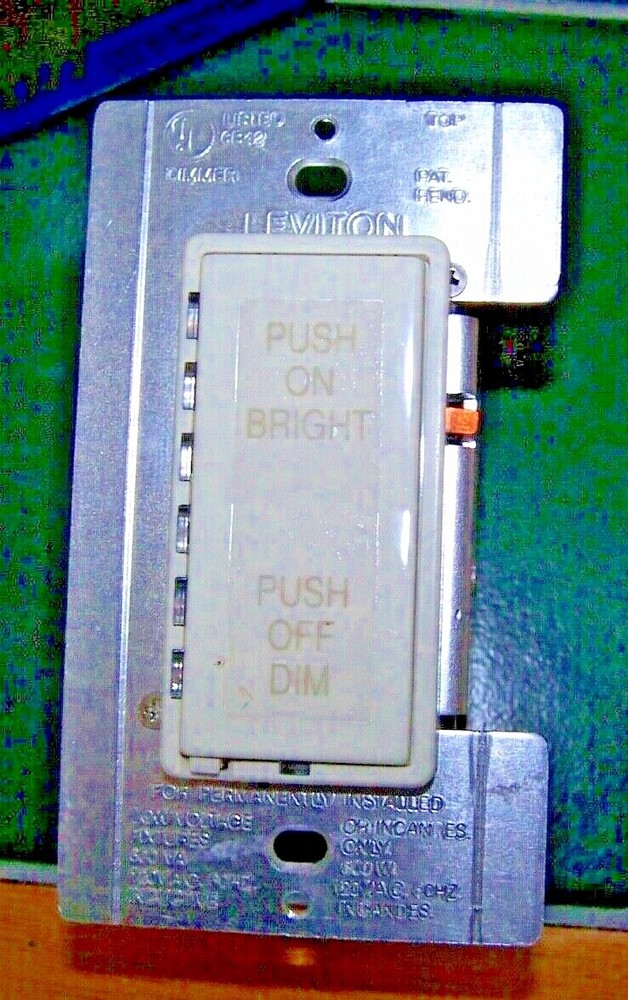 Leviton Microprocessor DIMMER - 10671-A - NIB!