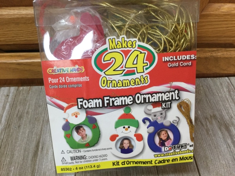 Creative Hands Foam Holiday Frames Kit Makes 24 Ornaments