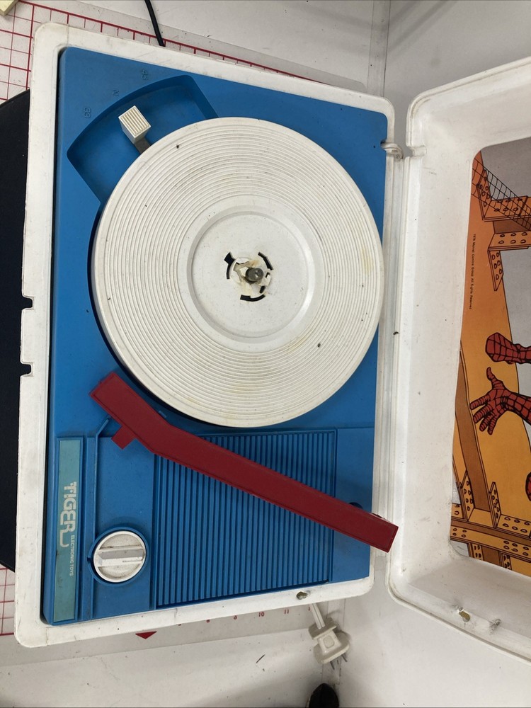 VINTAGE SPIDERMAN RECORD PLAYER 1978 TIGER ELECTRONICS Tested