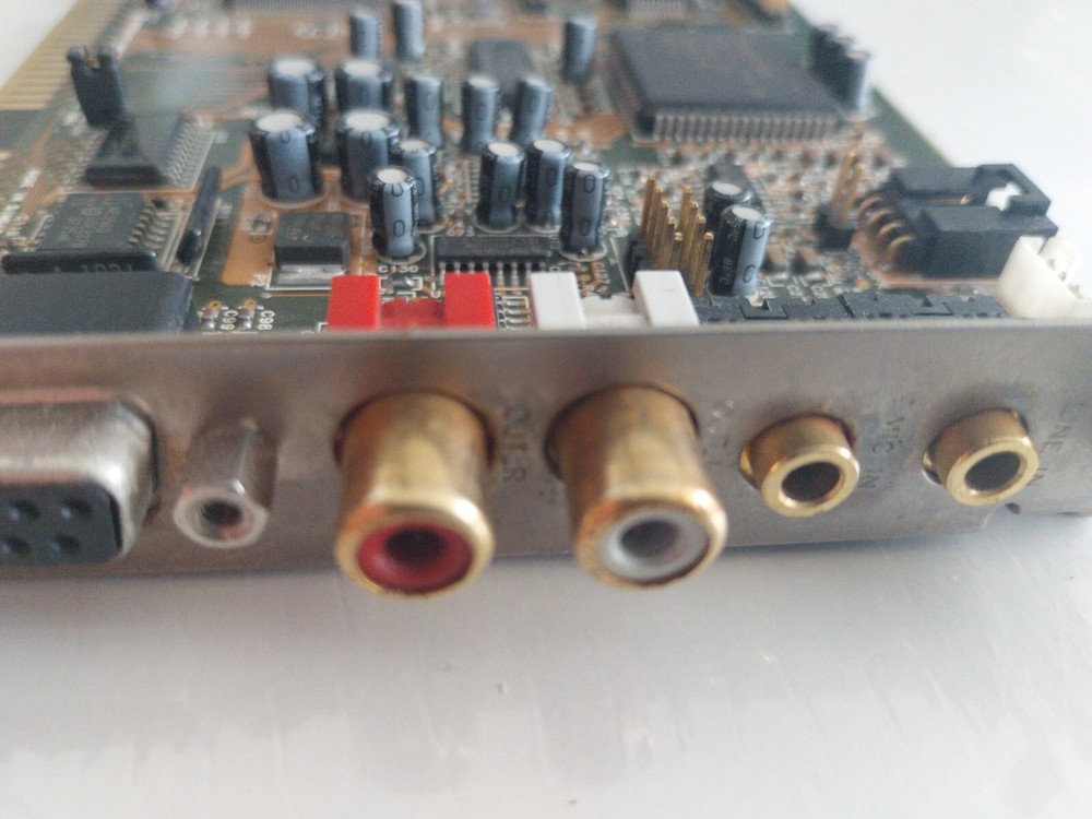Sound Blaster AWE 64 GOLD (CT4390) -= TESTED =-