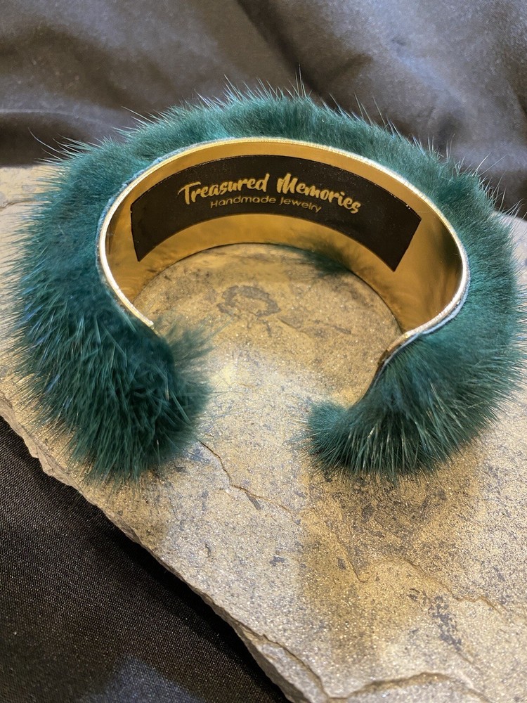 Artisan Dark Forrest Green Mink Gold Bangle Bracelet