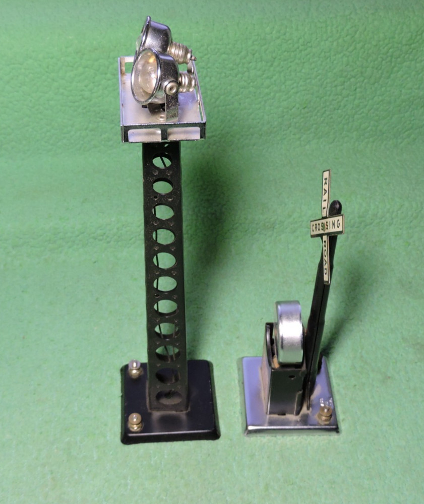 2) Marx Train Accessories - Chrome Lamp & Crossing