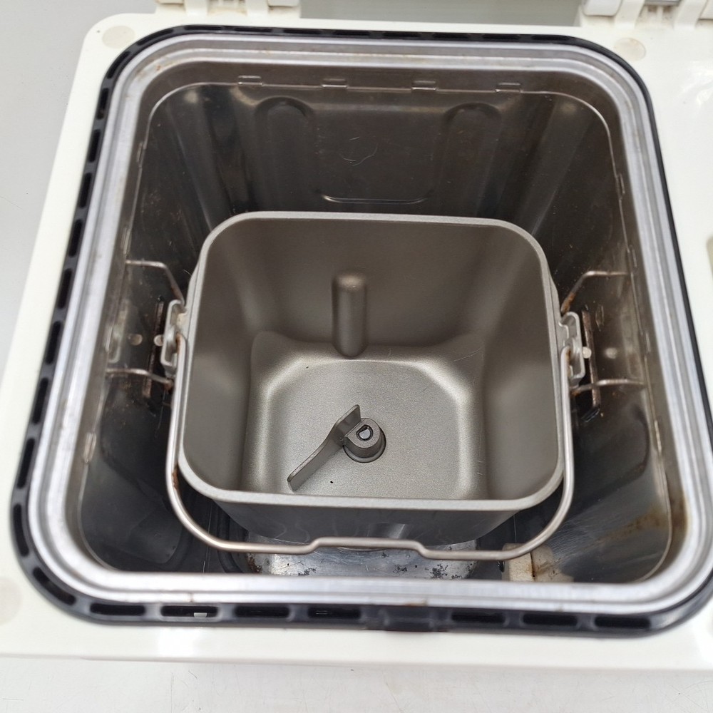 Panasonic Bread Machine - Automatic Bread Maker Model Number SD-BT55P