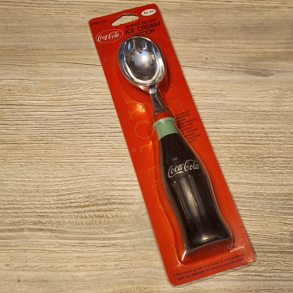 Coca-Cola Ice Cream Scoop - 3D Coca-Cola Bottle Handle