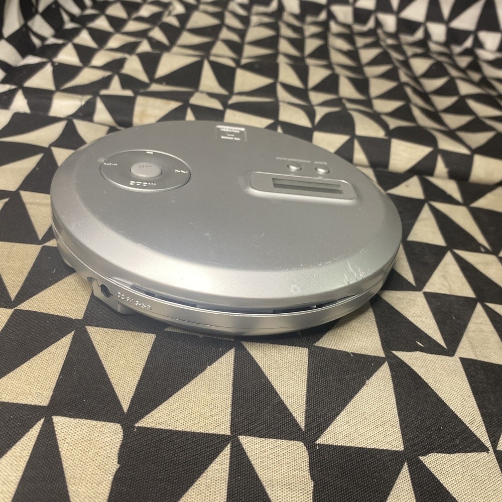 Portable CD Player Trutech Tru-Tech Model T160-CD Silver - Read Description
