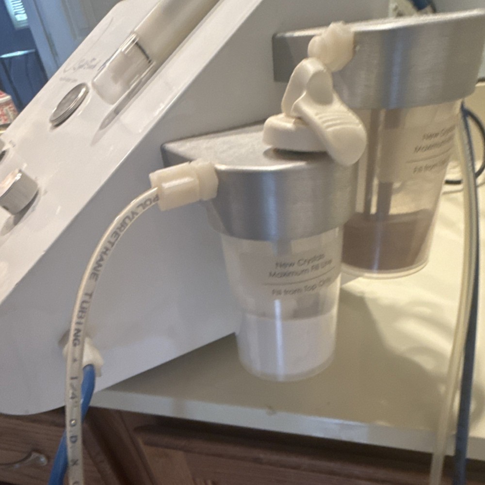 Light Touch PLUS Crystal Microdermabrasion System White Vacuum Adjustable Face