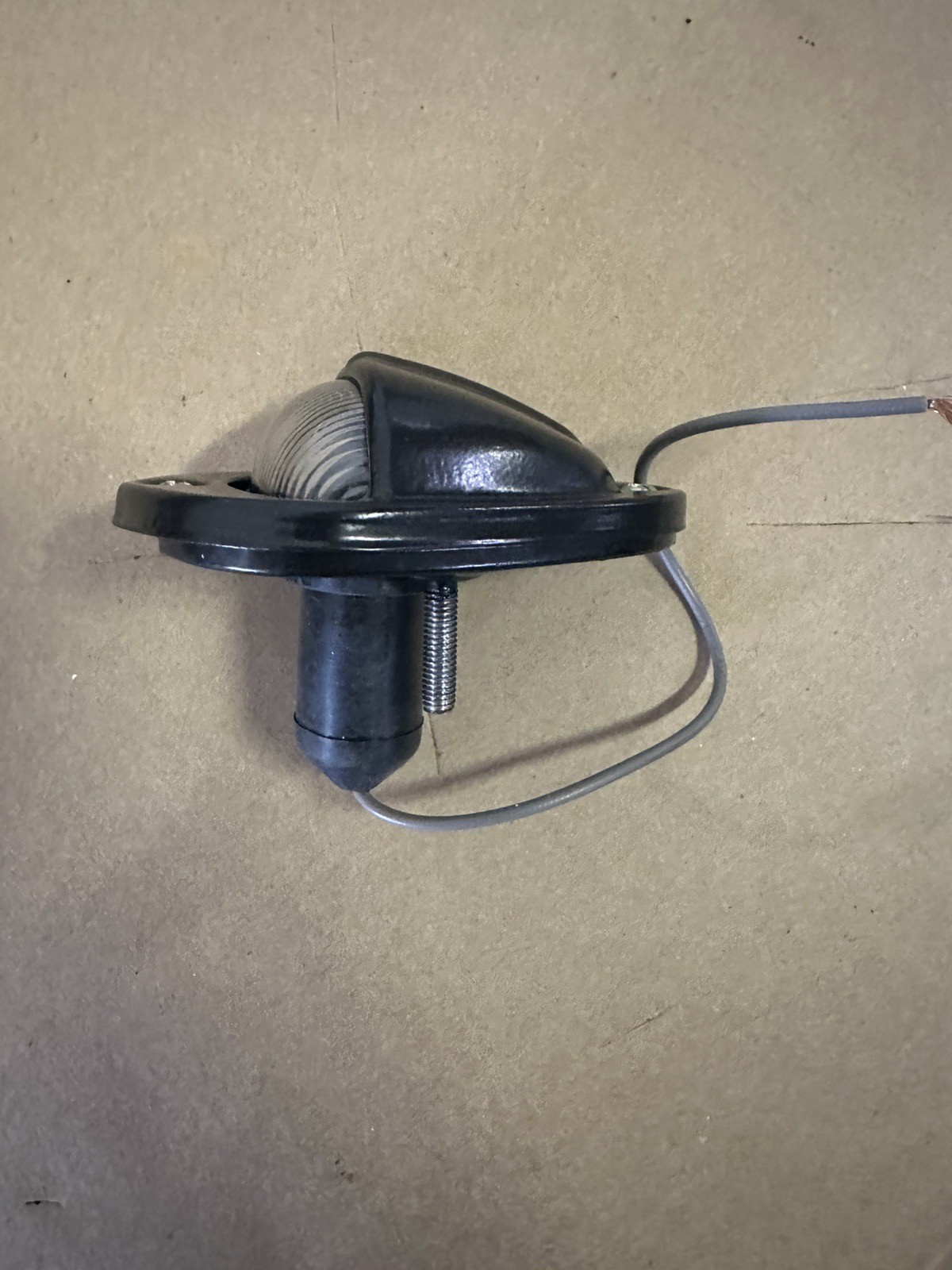 CHEVROLET 1951 1952 LICENSE PLATE LIGHT