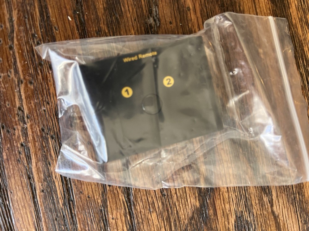 Ecolmy DP KVM Switch Model EC-322D-2 Open Box