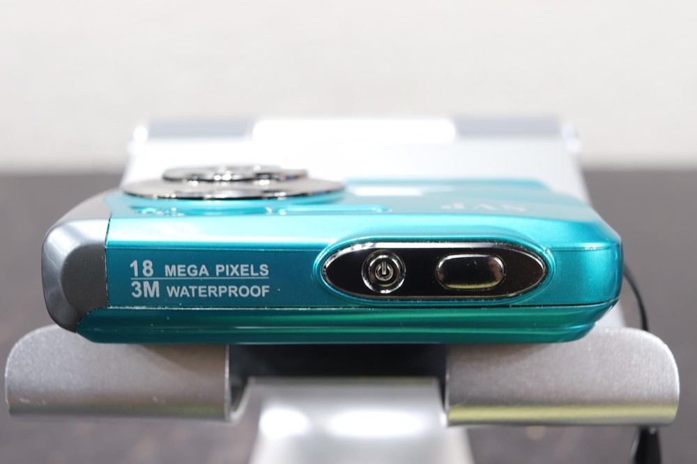 SVP Aqua WP6800 Blue Waterproof Digital Camera Working