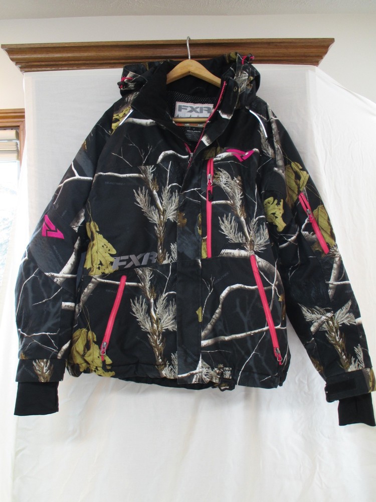 FXR  Snowmobile Fresh Jacket Women’s Size 12 Real Tree Patterned