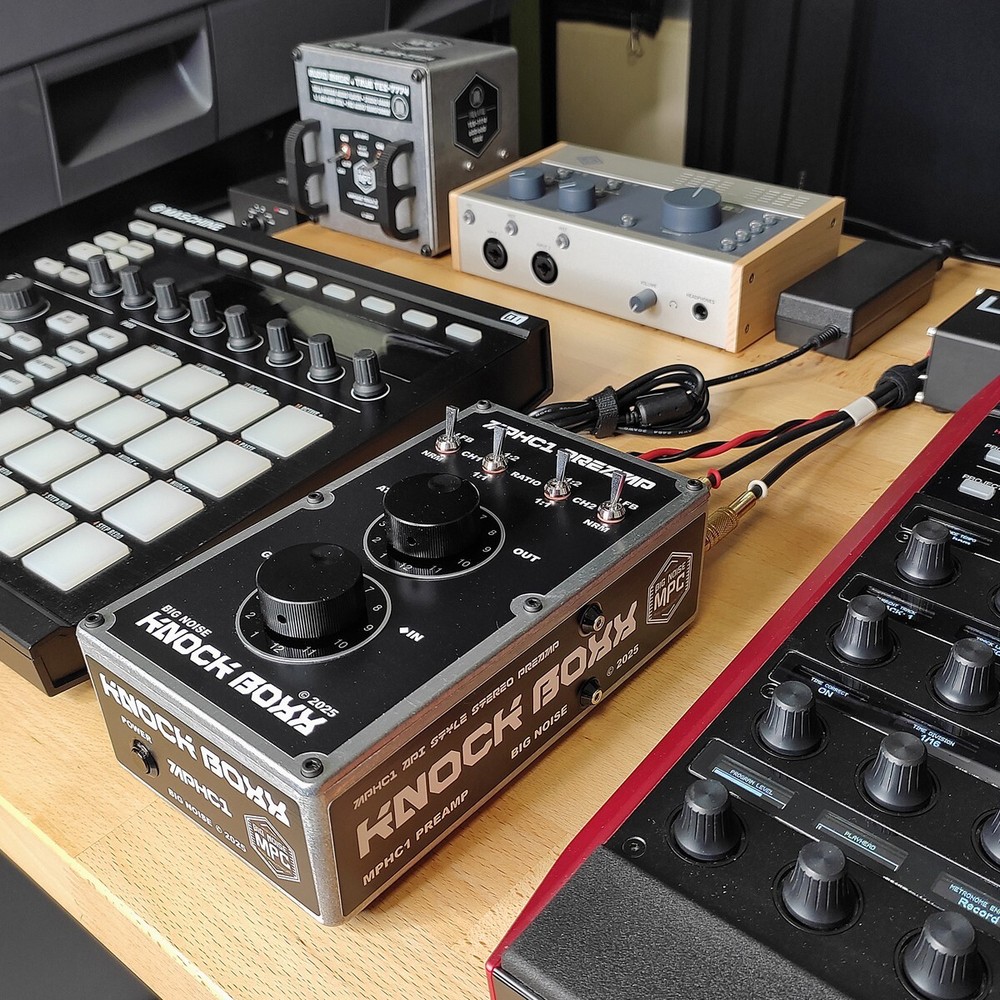 Knock-Boxx MPHC1 Stereo Pre-Amp with Sparkos DOA & API Audio Transformers