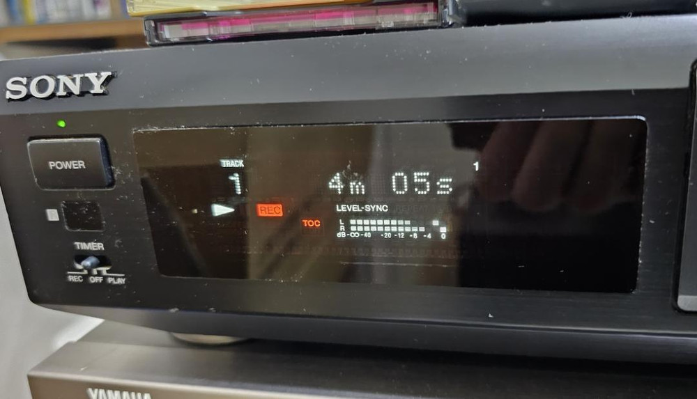 Sony MDS-JE510 minidisc deck recorder Working Used