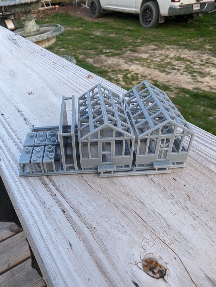 N-Scale 2 Green Houses N1049