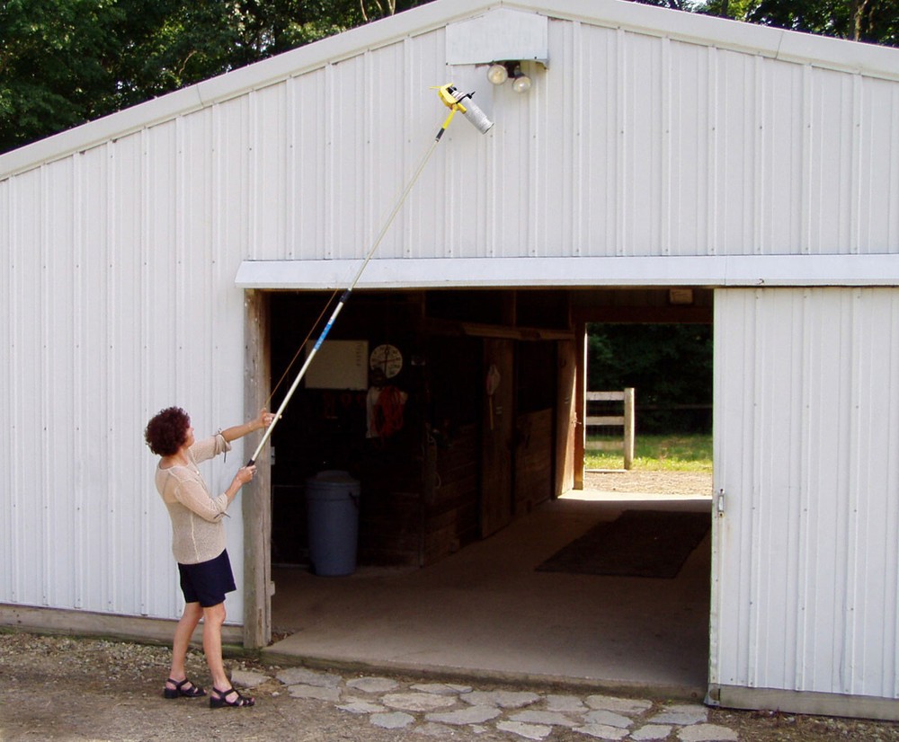 Gotcha Sprayer Pro Extension Pole Adapter. Trigger Wasp Spray, Tree Prune Spray