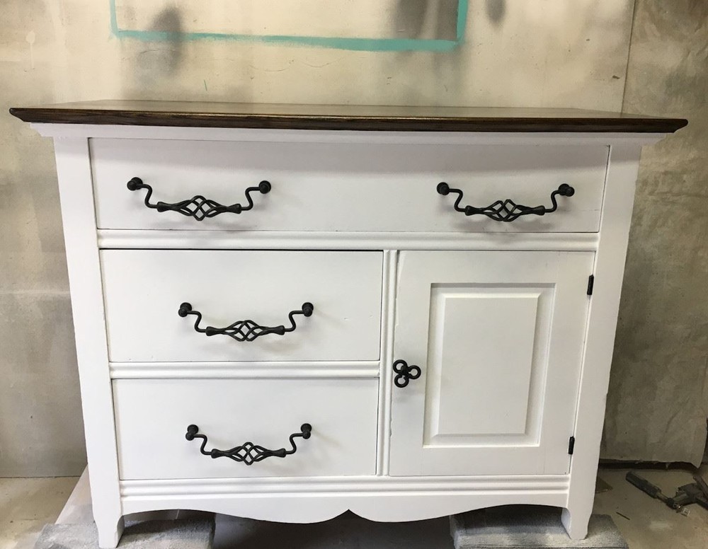 1-15/16" Wired Knob Flat Black