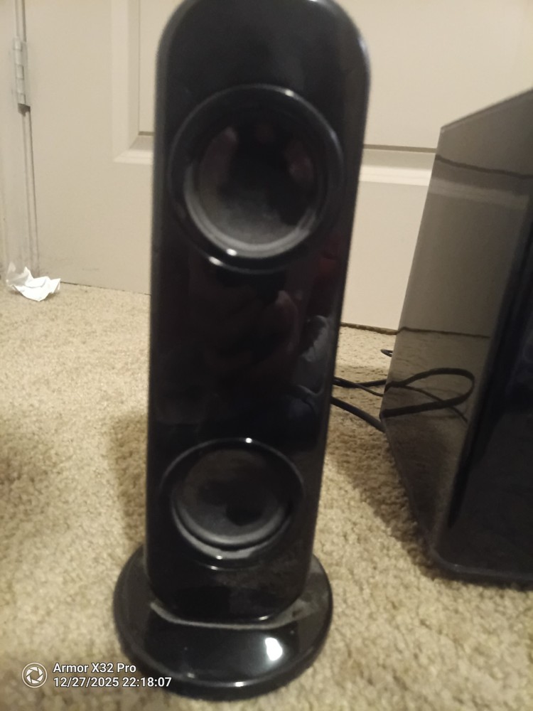 ilive platinum 3 Piece Bluetooth Speakers