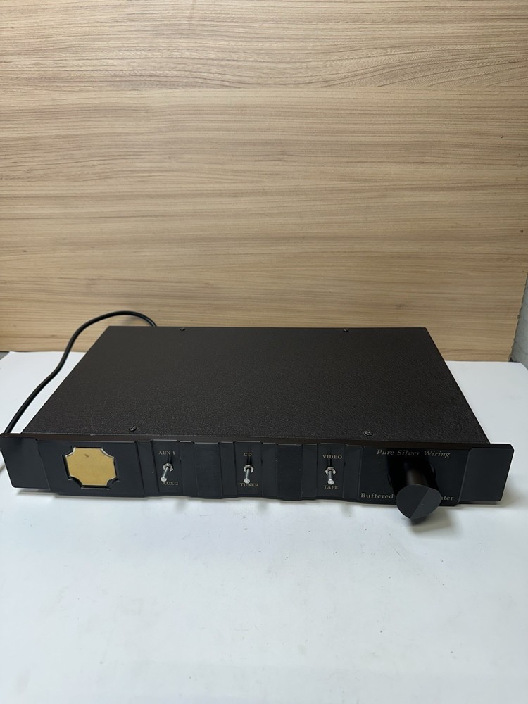 monarchy audio Buffered control center model 10